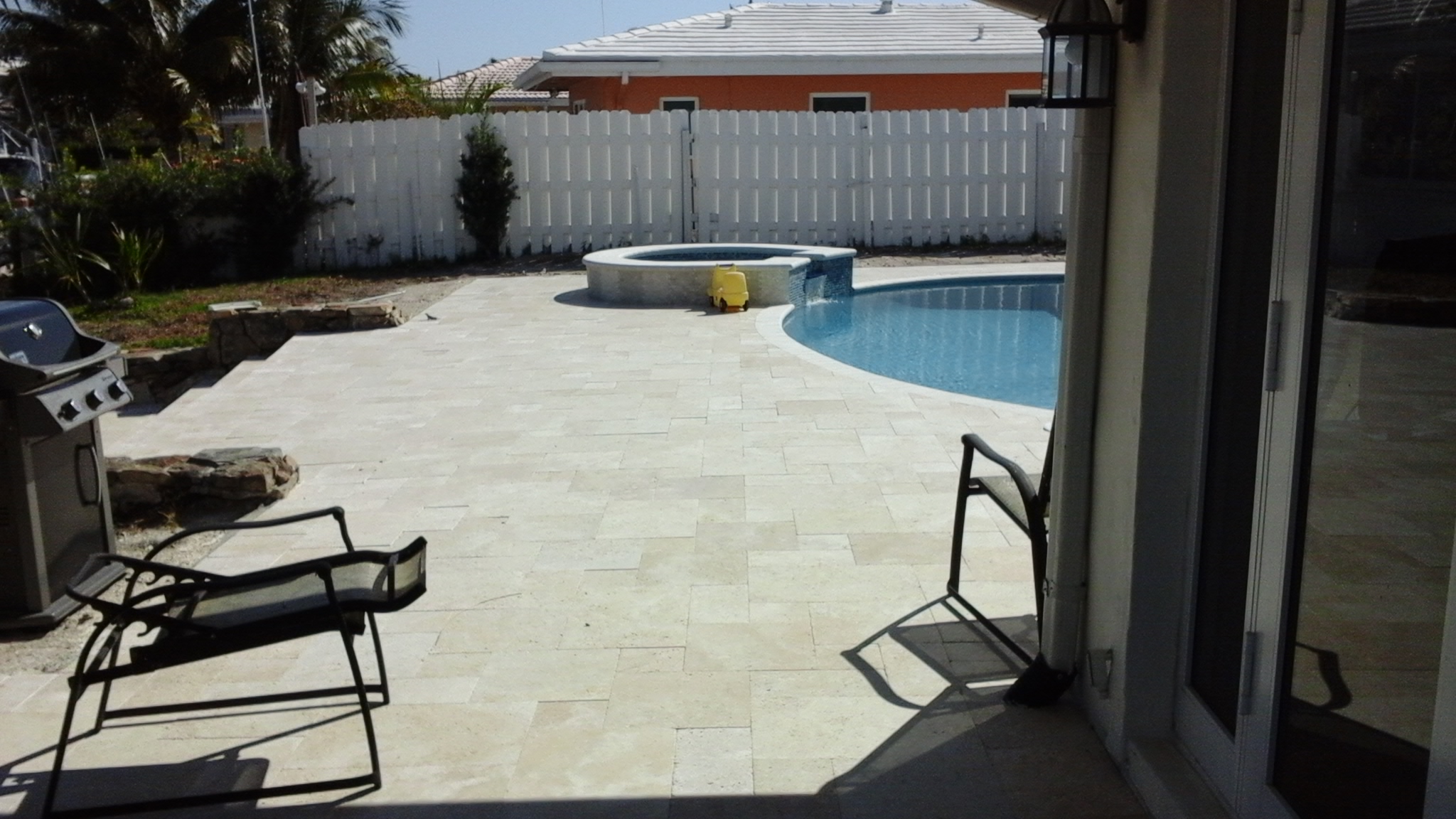 pool-deck111 pool-deck111