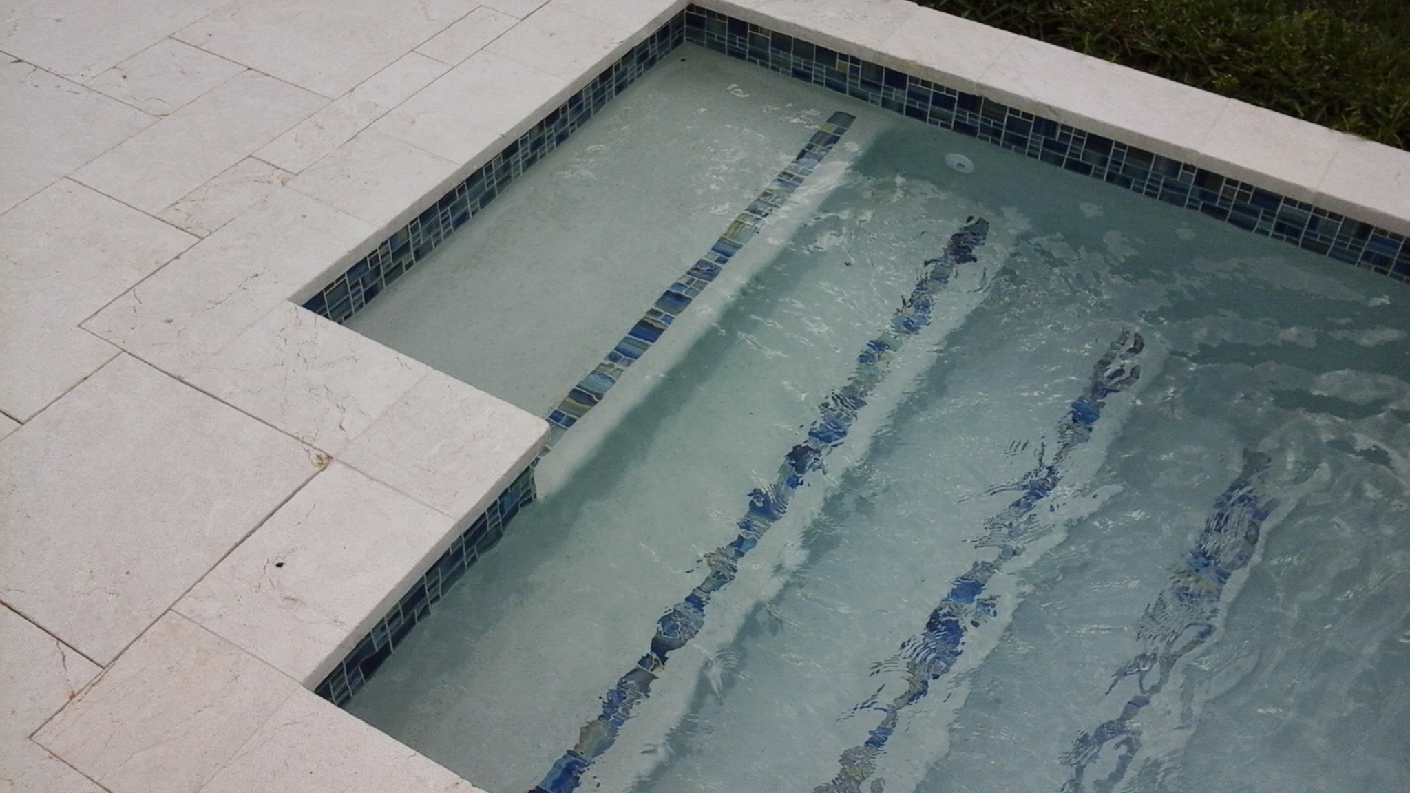 pool-deck12 pool-deck12