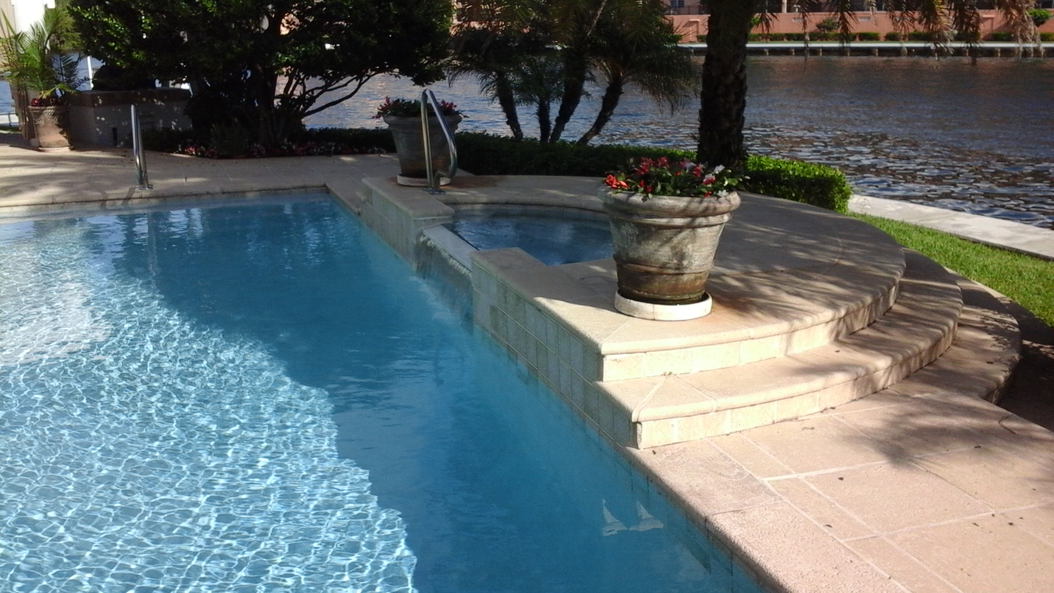 pool-deck122 pool-deck122