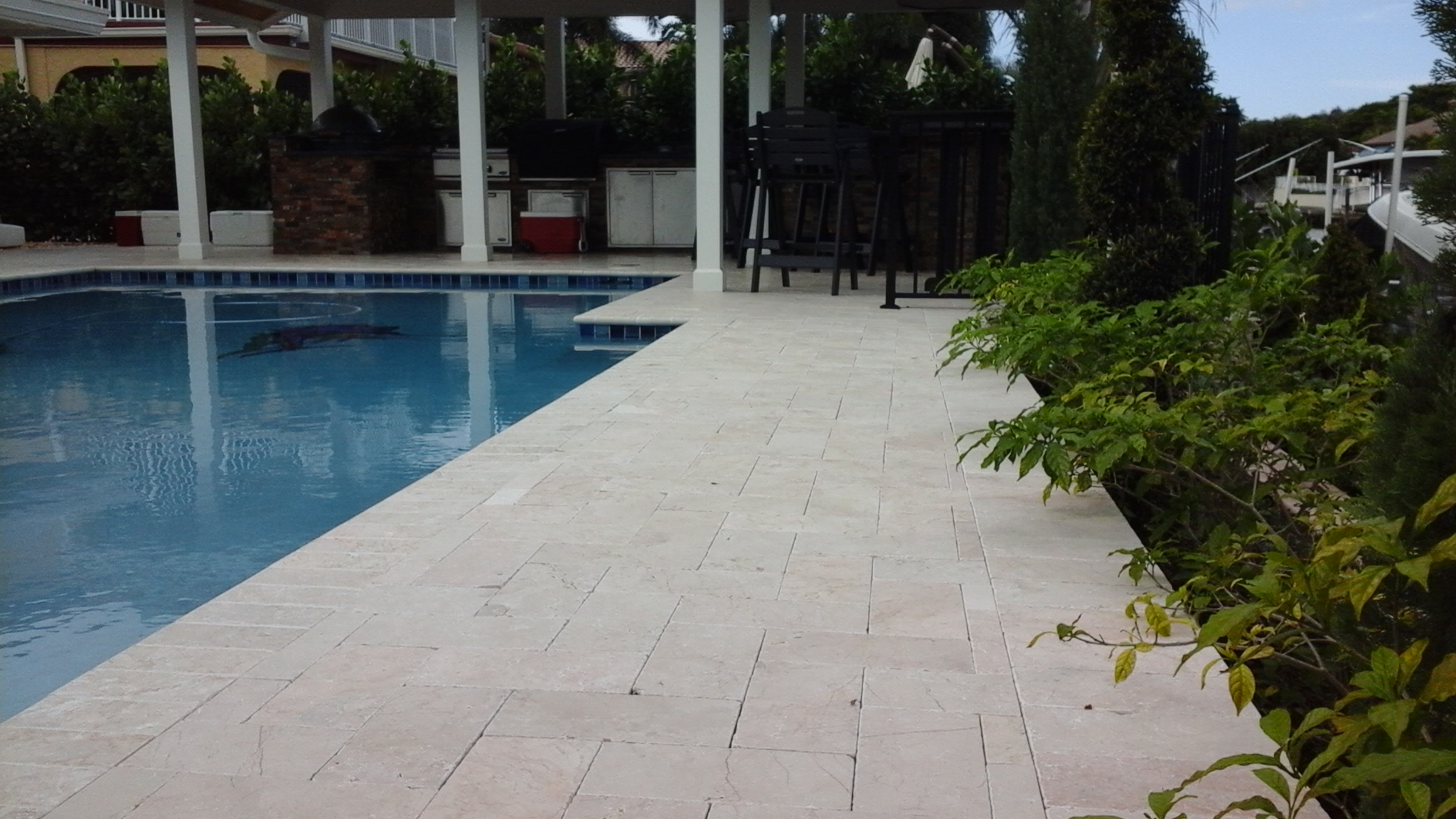 pool-deck16 pool-deck16